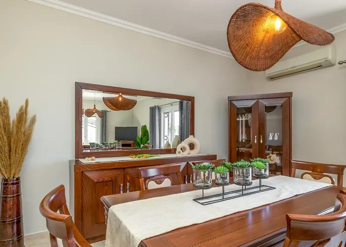 Fanis Elegant Great View Apartament *