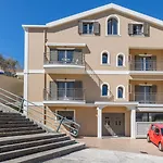Apartament Fanis Elegant Great View