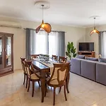 Fanis Elegant Great View Apartament *